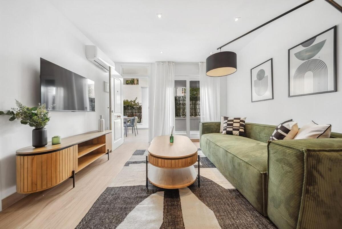 Charming & Modern 4br